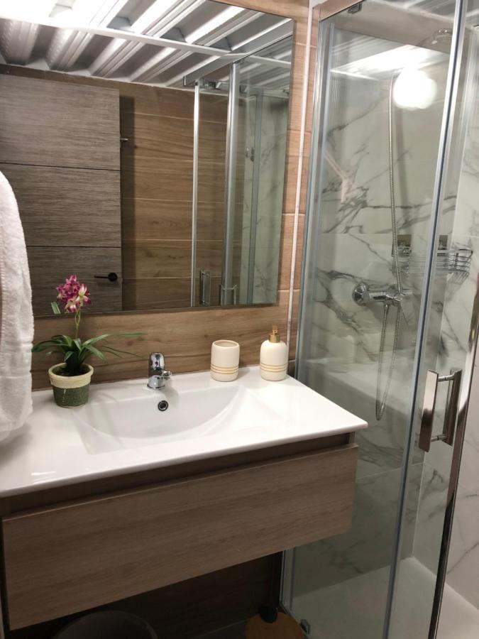 Loft 2 , San Ignacio Maracena Apartment Екстериор снимка